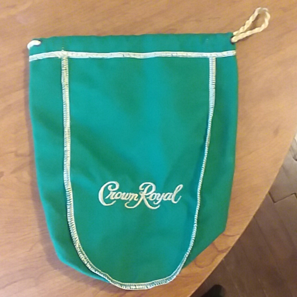 Crown Royal felt bags green and gold large